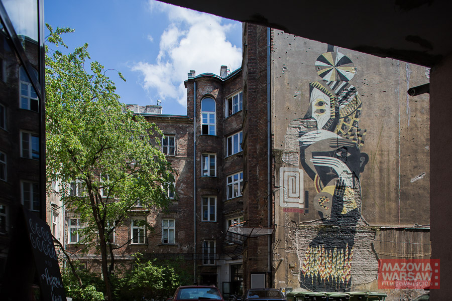 Mural – Wielooczne drzewo, Warszawa