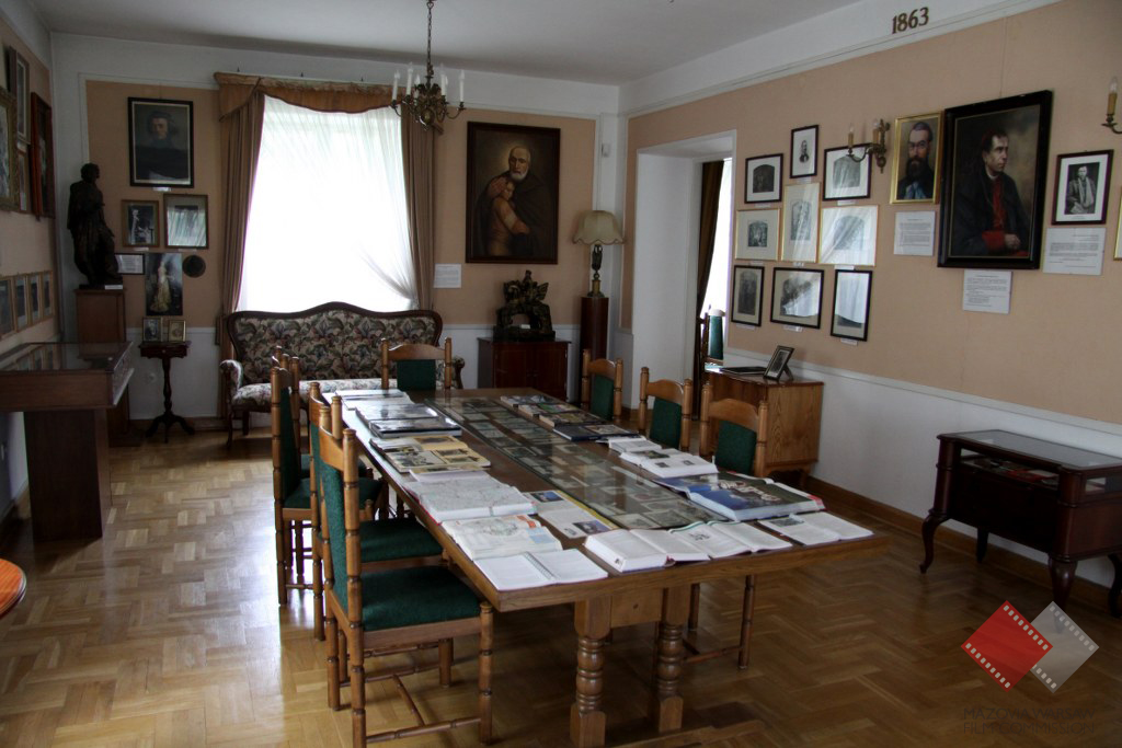 Manor House Museum in Pilaszow
