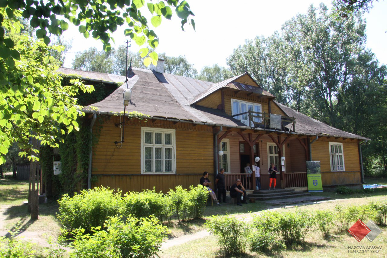 Old School in Ponurzyca