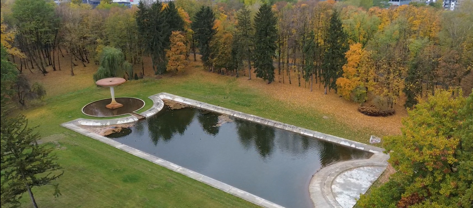 Tor Wyścigów Konnych Służewiec - Park Angielski i tereny zielone