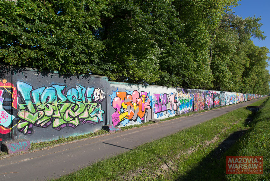 Murals on Sluzewiec Horserace track, Warsaw